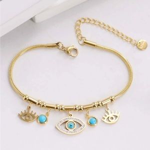 Gold Embellished Rhinestone Evil Eye & Turquoise Bead Charm Bracelet OS New 🧿